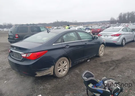 2013 Hyundai Sonata Gls z USA, uszkodzony, nr VIN 5NPEB4AC9DH733494